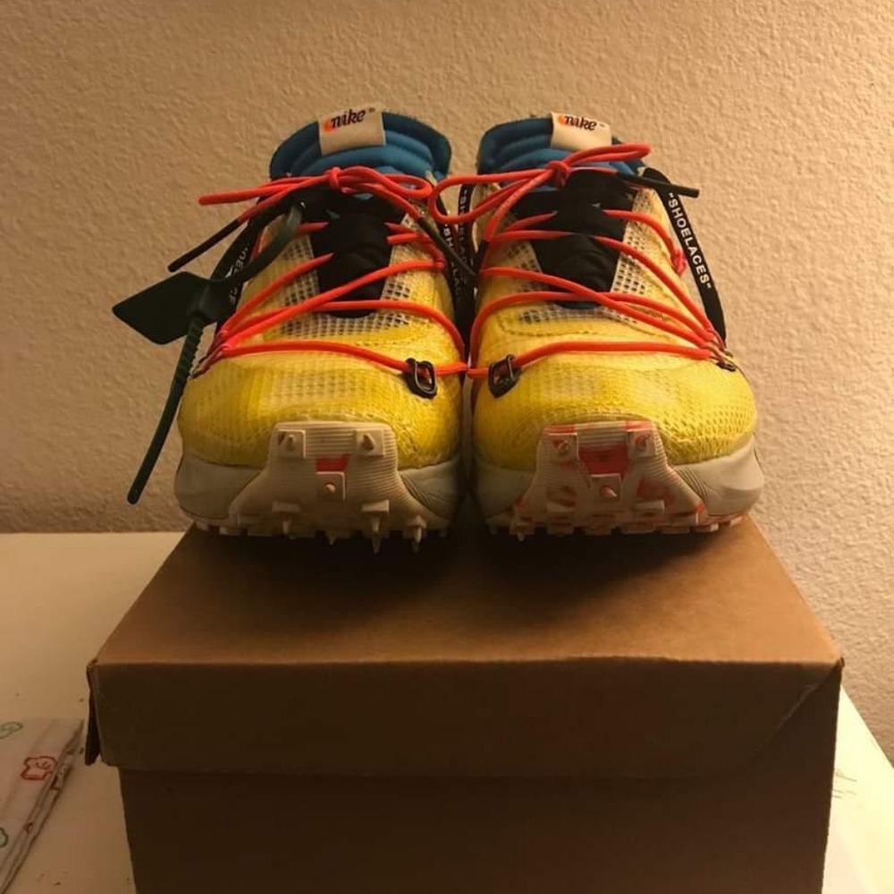 off white nike street vapor